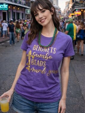 Purple Mardi Gras Beignets Gumbo Beads Graphic Tee M 8 10 New Orleans Gold Print